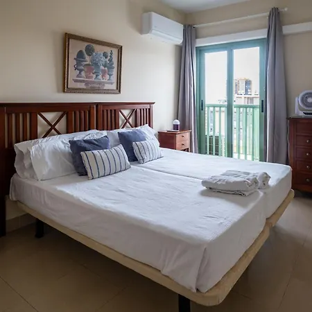Cal Vacation Apartment *